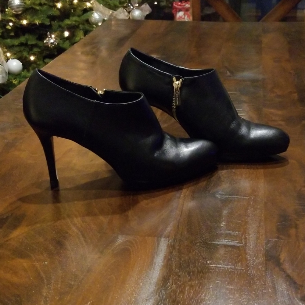 L. K. Bennett 'Doris' ankle bootie